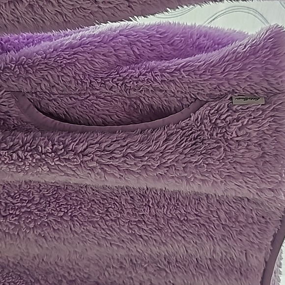 Eddie Bauer fleece pullover - Picture 2 of 5